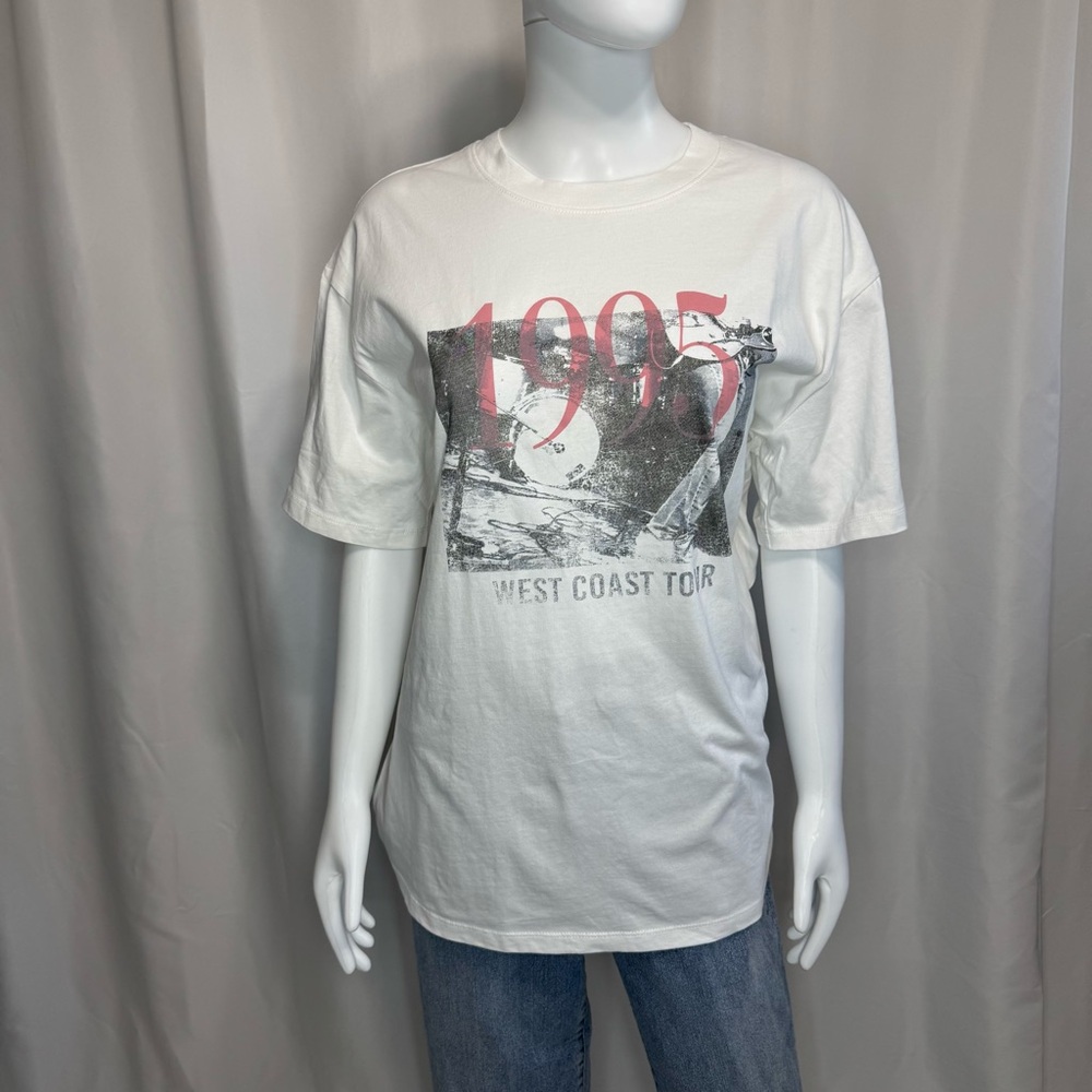 Wild Fable White Graphic Tee with Pink Accents